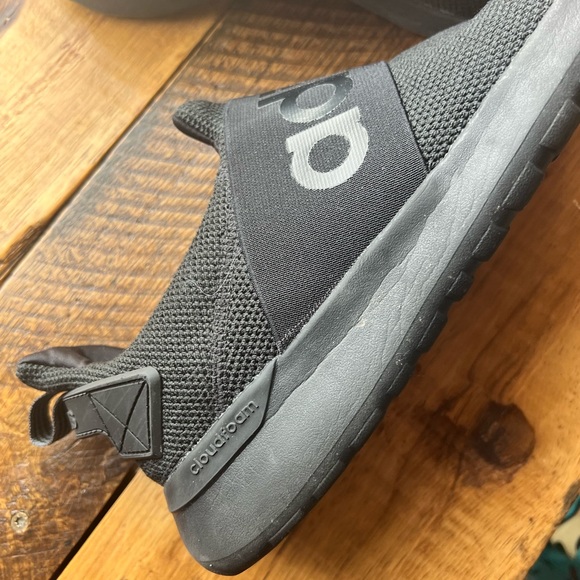 Adidas - Picture 2 of 4